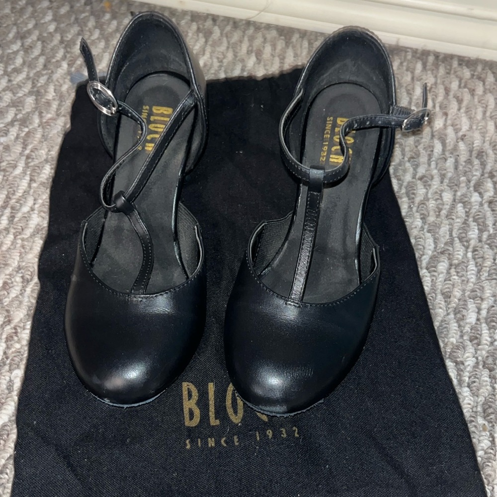 Bloch splitflex t-strap